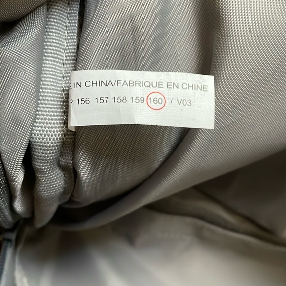 Lowepro Hatchback 22L AW Everyday Adventure/Photo Backpack. Like NEW! Slate Grey - Picture 10 of 14